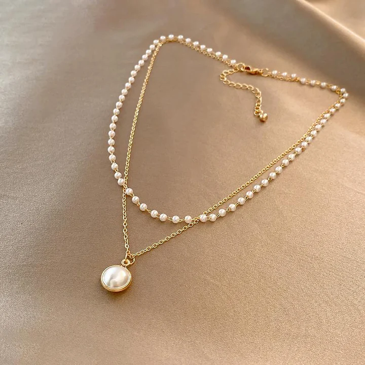Rosario | Elegant pearl necklace in gold