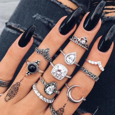 Julia | Unique Premium Package of 8 to 12 Rings