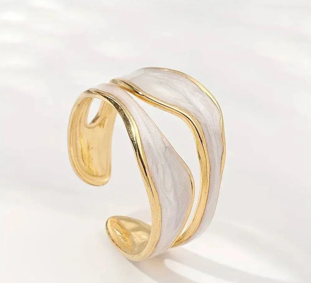 María Elena | Vintage white gold ring